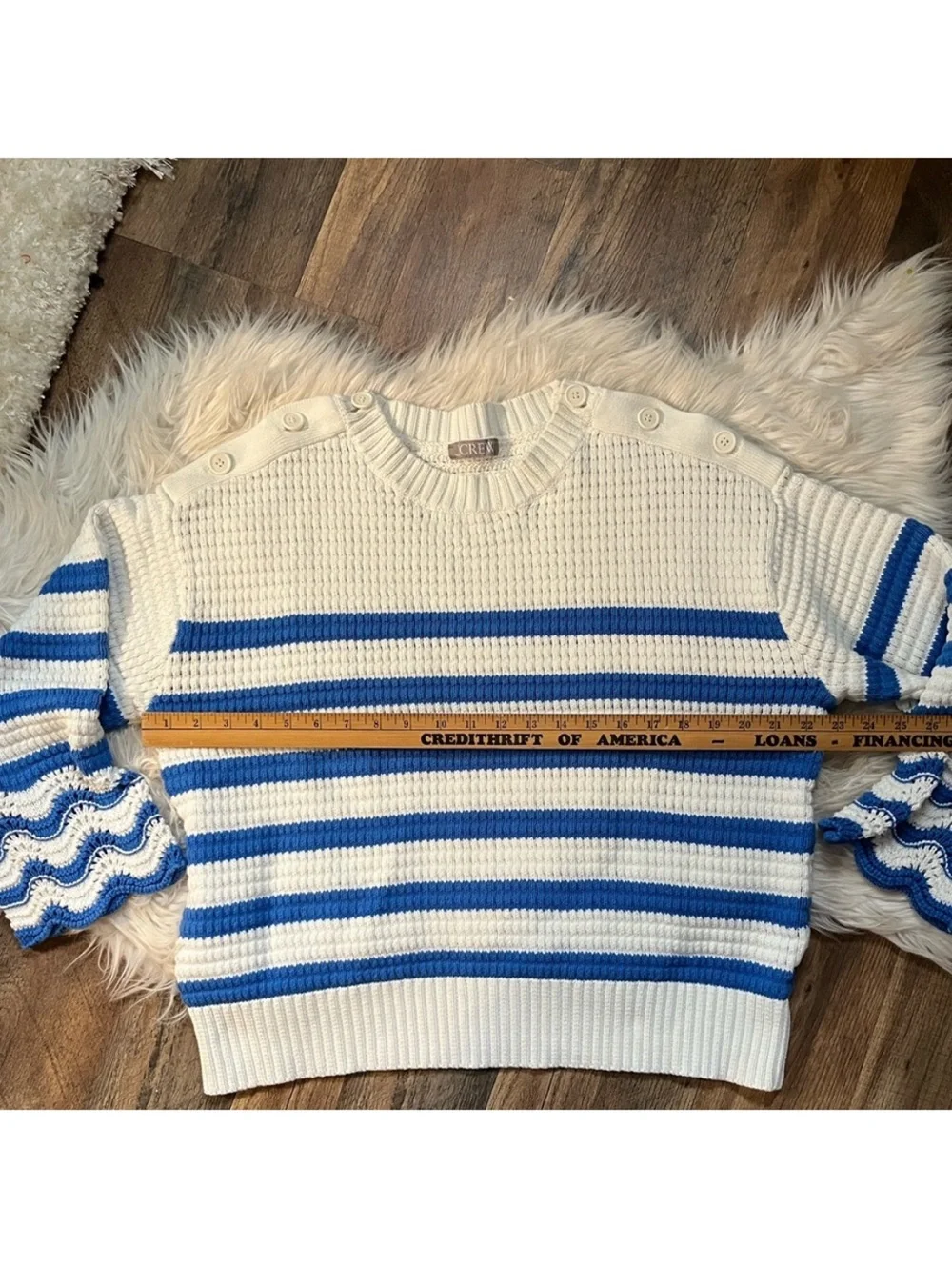 J.Crew Textured crewneck pullover sweater in stripe extra thick and chunky - Picture 3 of 11